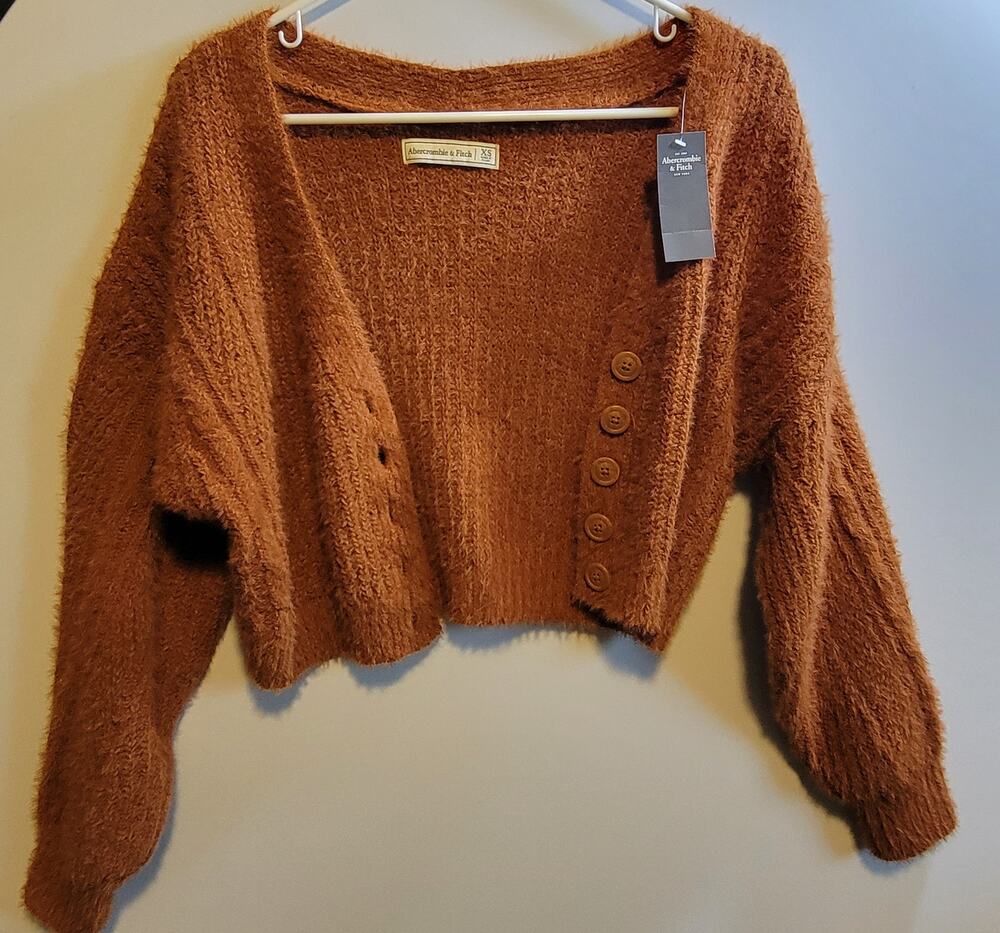 Abercrombie and Fitch Women's XS NWT Poly Blend Crop Cardigan